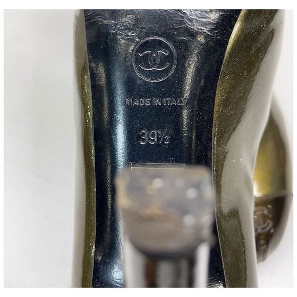 Authentic CHANEL Green Black Patent Leather Stiletto Shoes CC Logo Size EU 39.5 - Picture 7 of 10